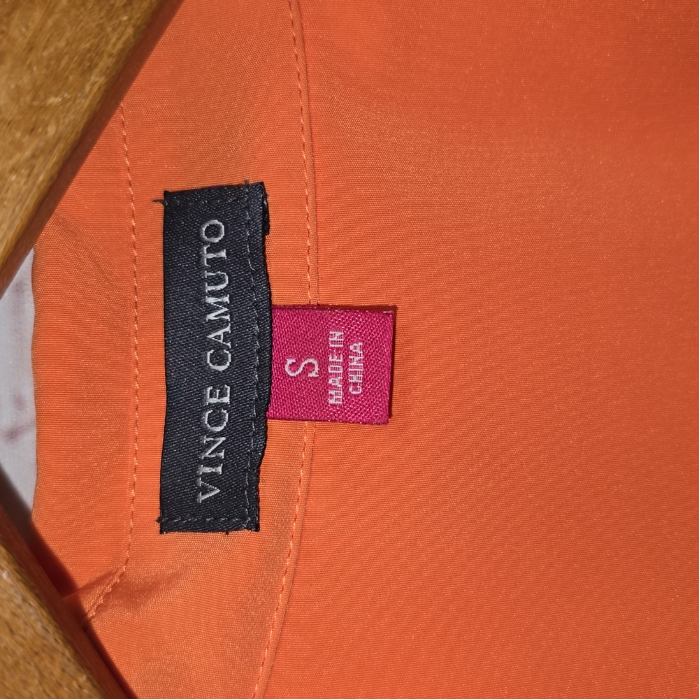 Vince Camuto Tennessee Orange Button Down Polyester Blouse Wimens Size Small - Picture 2 of 10